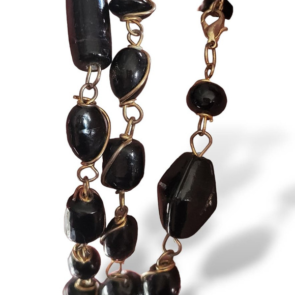 Vintage Black Enamel Painted Beads Twisted Gold Tone Wire Necklace 30" - Picture 2 of 7